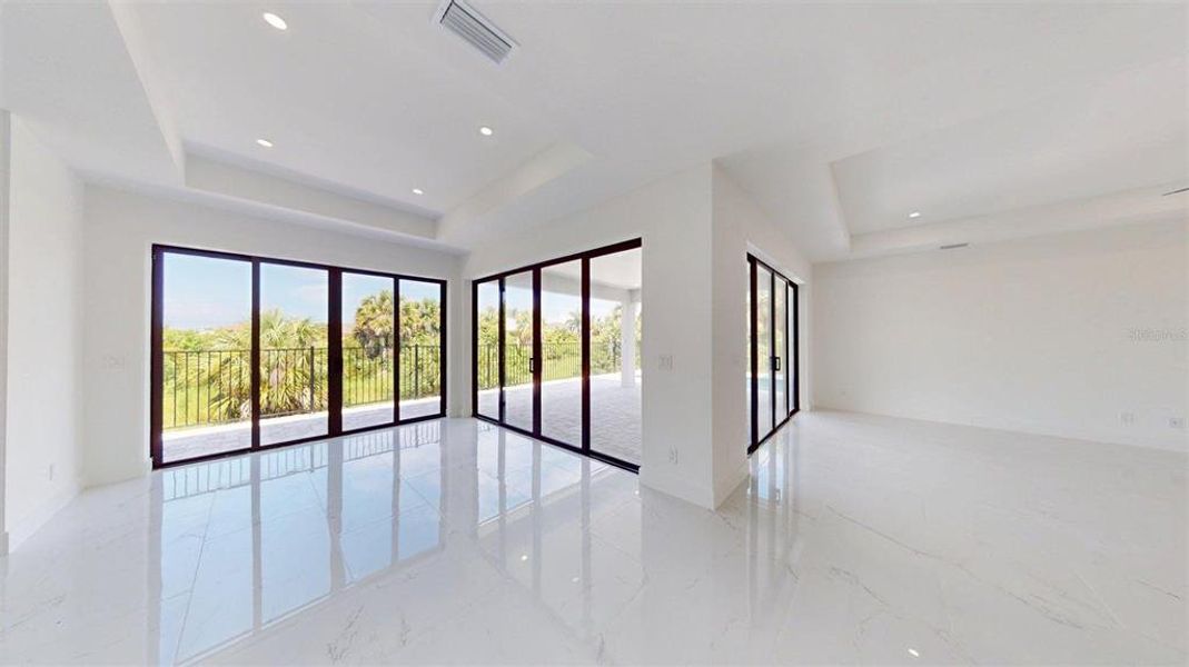 Spacious, unfurnished interior of a new home in , Punta Gorda (Image 18).
