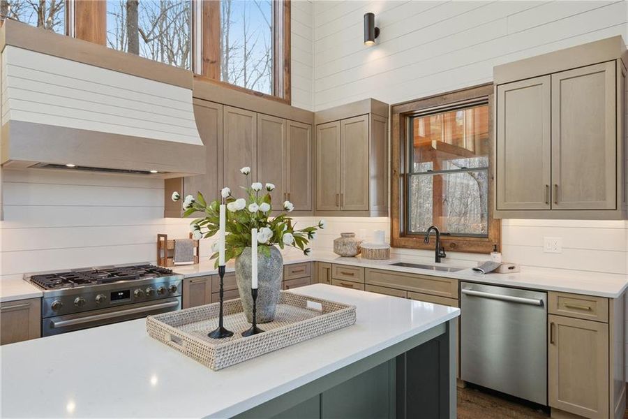 Furnished interior view inside a new home in , Young Harris (Image 34).