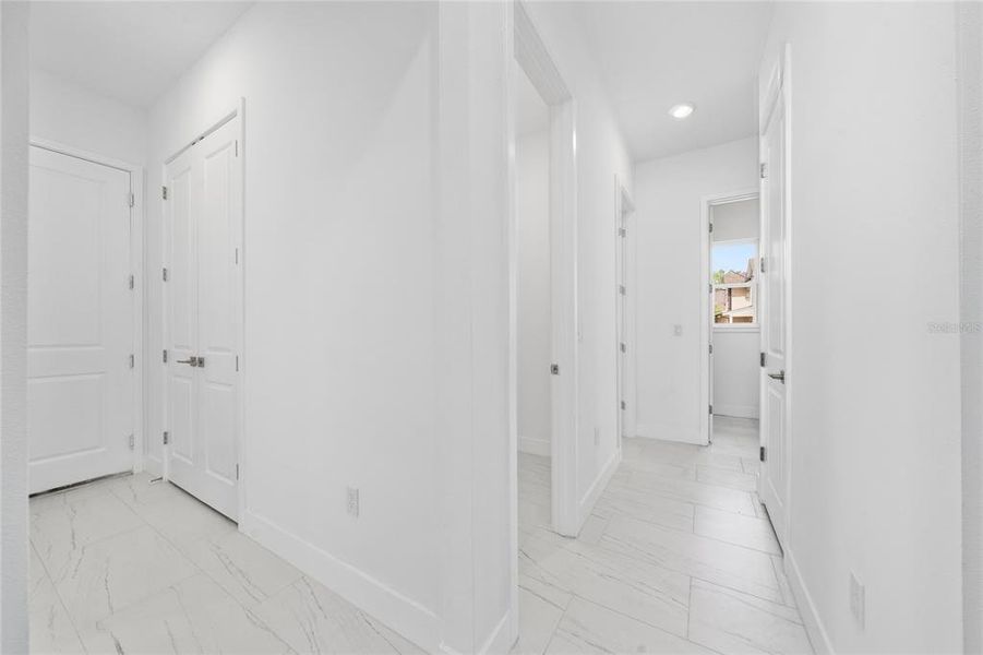 Spacious, unfurnished interior of a new home in , Orlando (Image 16).