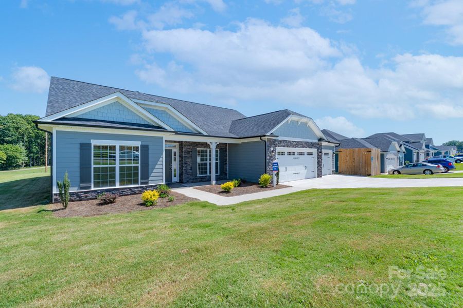 Image 31 of a home in Swann Hills.