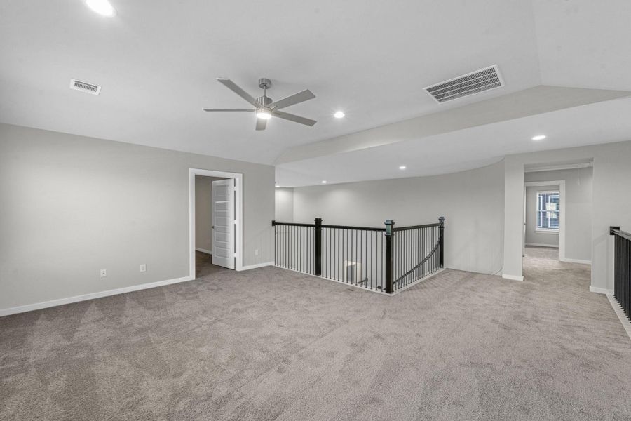 Spacious, unfurnished interior of a new home in Morton Creek Ranch, Katy (Image 27). Spacious, unfurnished interior of a new home in Morton Creek Ranch, Katy (Image 27).