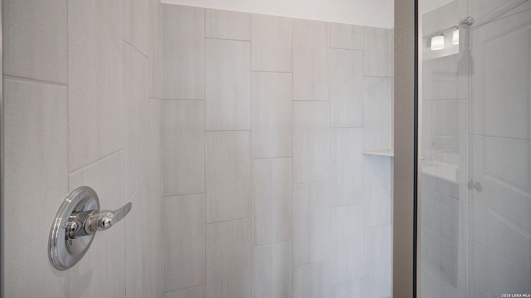 Close-up of interior finishes inside a home in Ladera, San Antonio (Image 14).