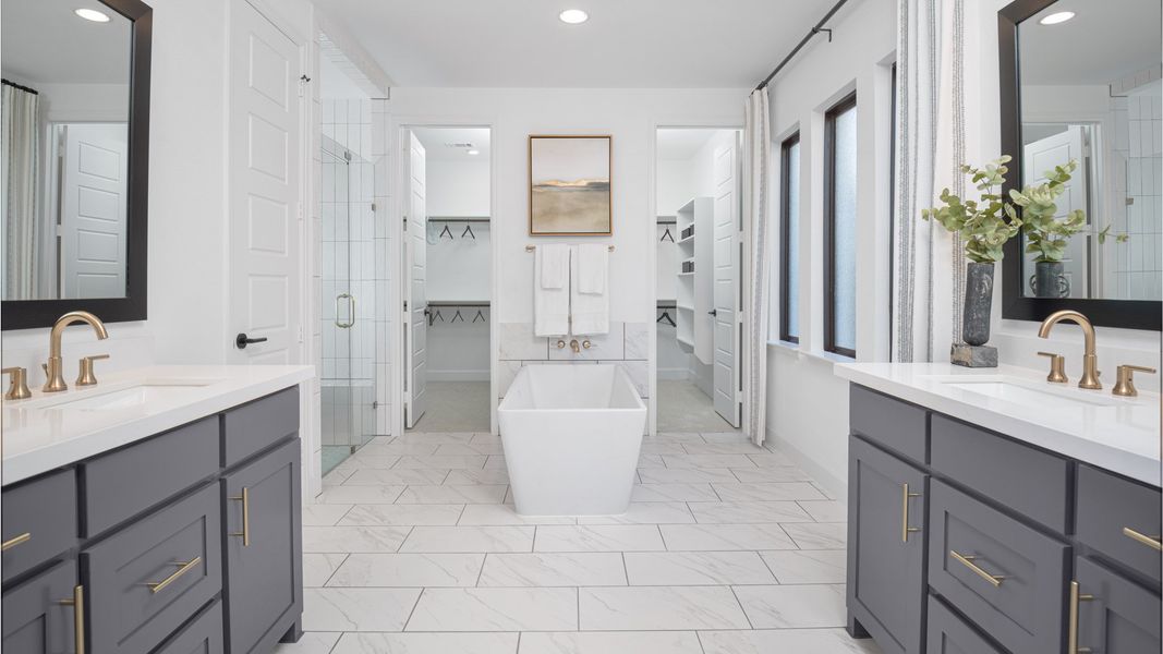 Representative furnished interior of a home built from the 3791W by Perry Homes in Valencia, Manvel (Image 11).