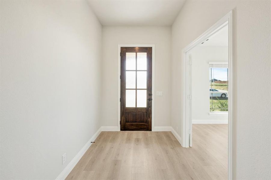 Spacious, unfurnished interior of a new home in Wildcat Ridge, Godley (Image 14).