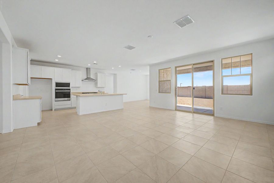 Spacious, unfurnished interior of a new home in Las Ventanas, Goodyear (Image 13). Spacious, unfurnished interior of a new home in Las Ventanas, Goodyear (Image 13).