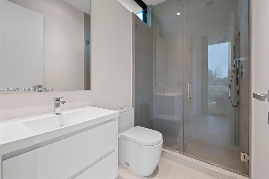 Furnished interior view inside a new home in , Miami Beach (Image 5).