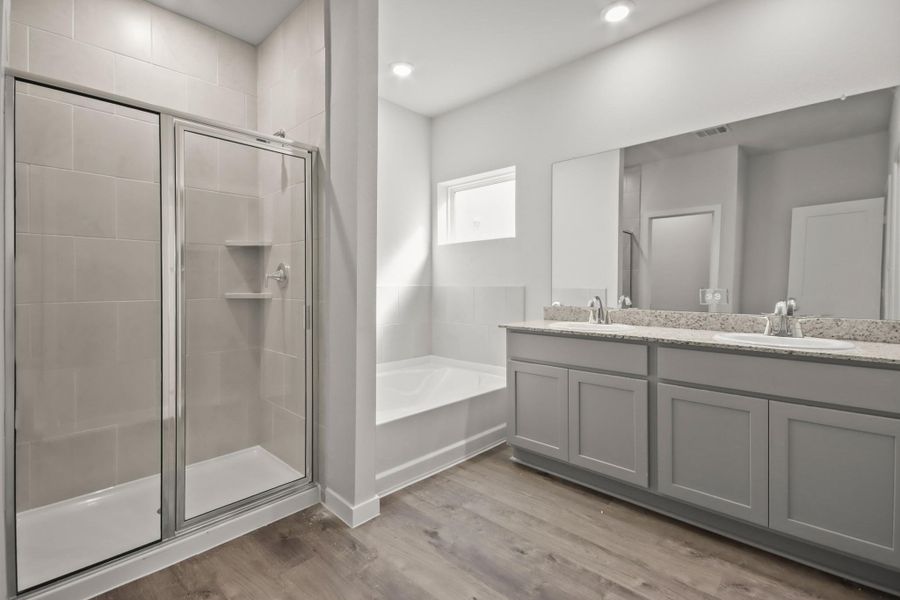 Furnished interior view inside a new home in Lakes at Crockett Martin, Conroe (Image 6).