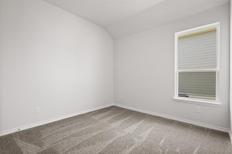 Spacious, unfurnished interior of a new home in Rocky Creek Crossing, Fort Worth (Image 18). Spacious, unfurnished interior of a new home in Rocky Creek Crossing, Fort Worth (Image 18).
