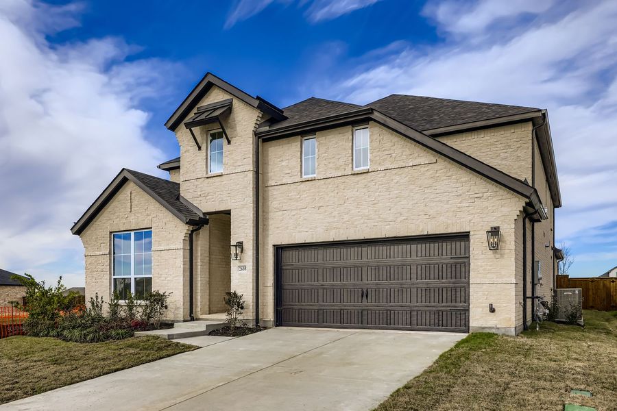 2608 Cedar - Front Elevation