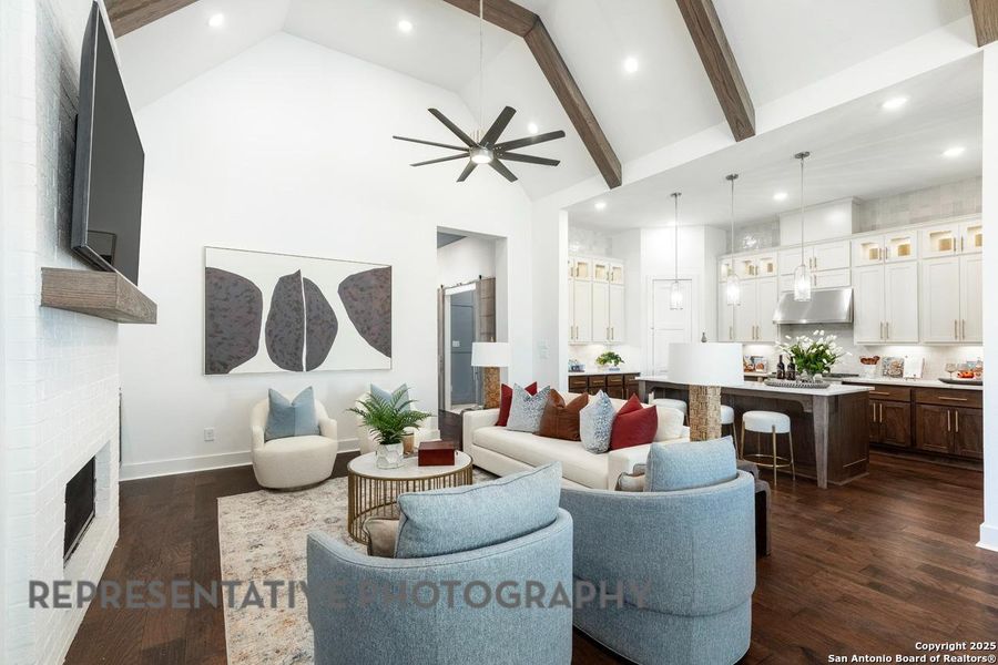 Furnished interior view inside a new home in Meyer Ranch, New Braunfels (Image 23). Furnished interior view inside a new home in Meyer Ranch, New Braunfels (Image 23).