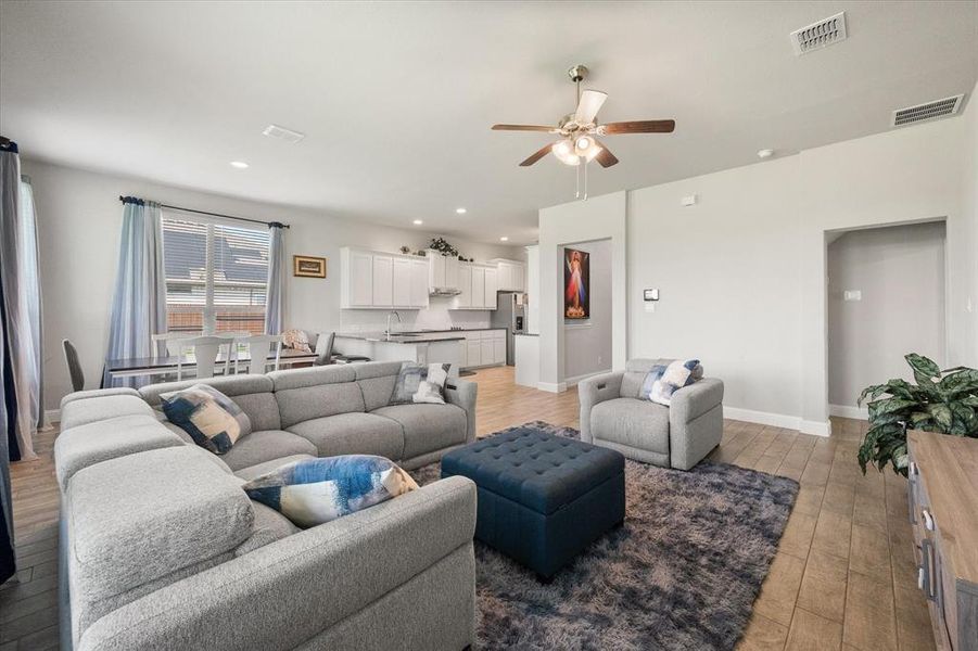 Furnished interior view inside a new home in Dove Creek, Midlothian (Image 32).