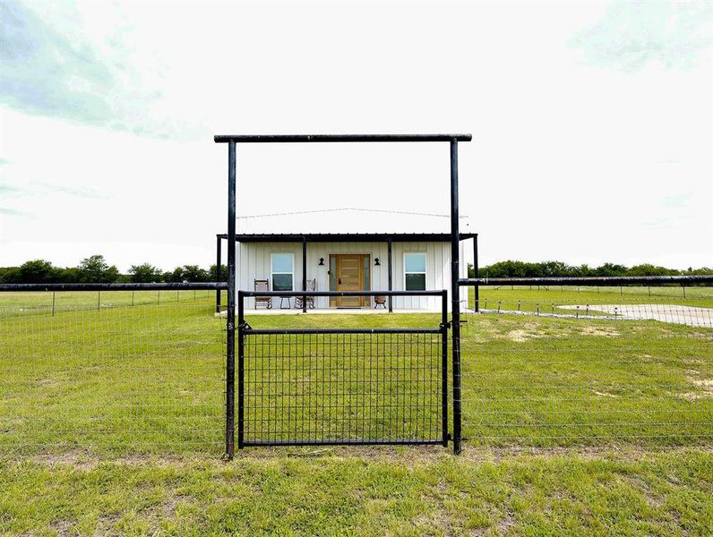 Exterior details and patio area of a home in , Campbell (Image 16).