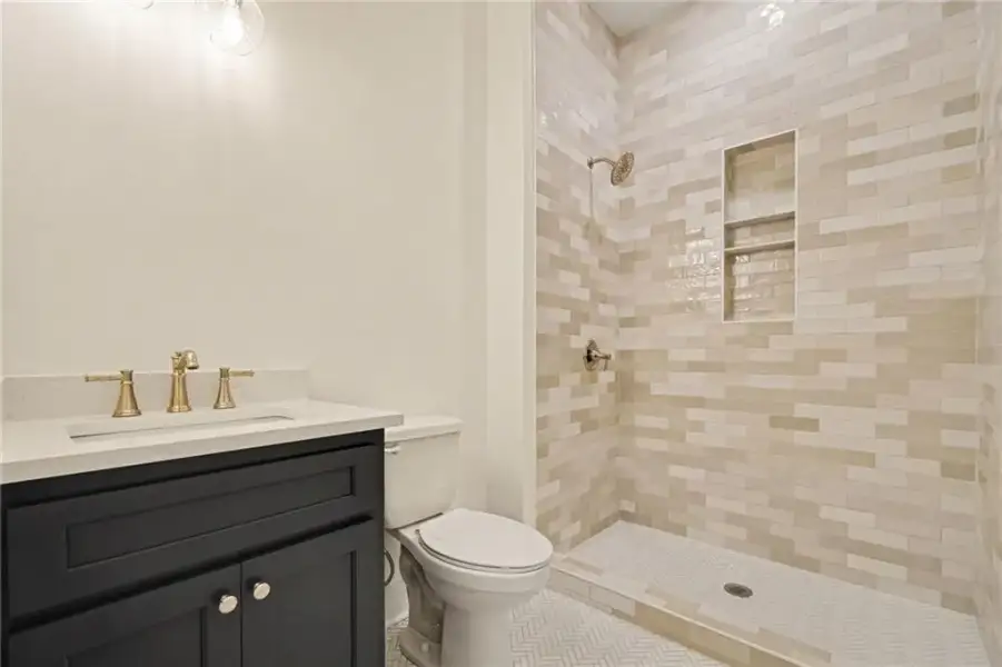 Furnished interior view inside a new home in , Atlanta (Image 20).