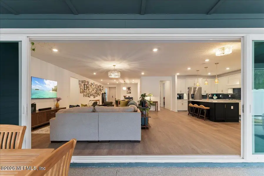 Image 50 of a home in .