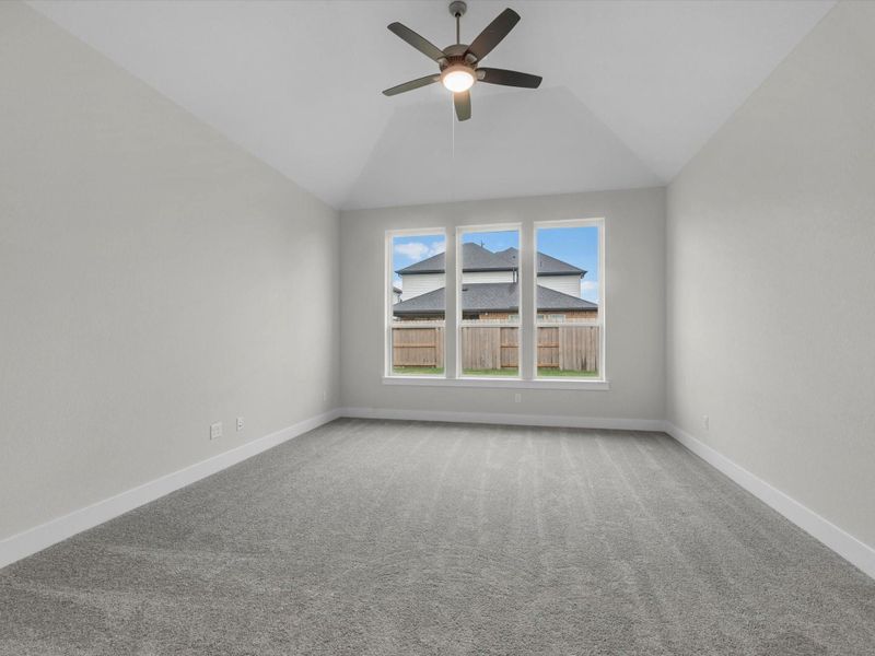 Spacious, unfurnished interior of a new home in Trillium 50′, Richmond (Image 18).