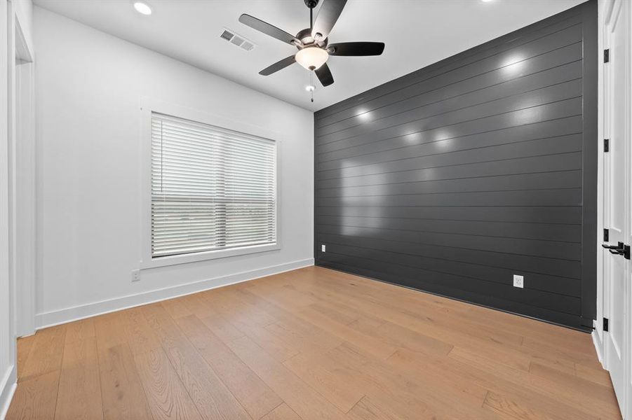 Spacious, unfurnished interior of a new home in The Woodlands, Krugerville (Image 16).