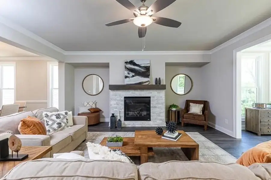 Furnished interior view inside a new home in Aberdeen, Hoschton (Image 35).