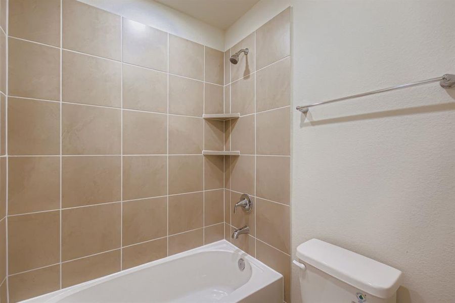 Image 29 of a home in Sperling Farms.