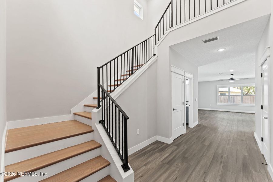 Spacious, unfurnished interior of a new home in , Orange Park (Image 30).