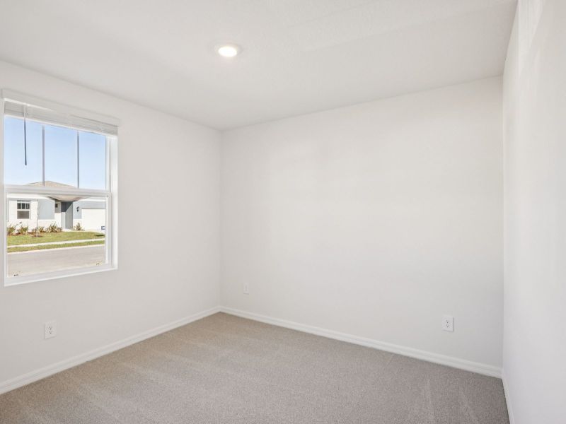 Spacious, unfurnished interior of a new home in Oakfield Trails - Classic Series, Parrish (Image 15).