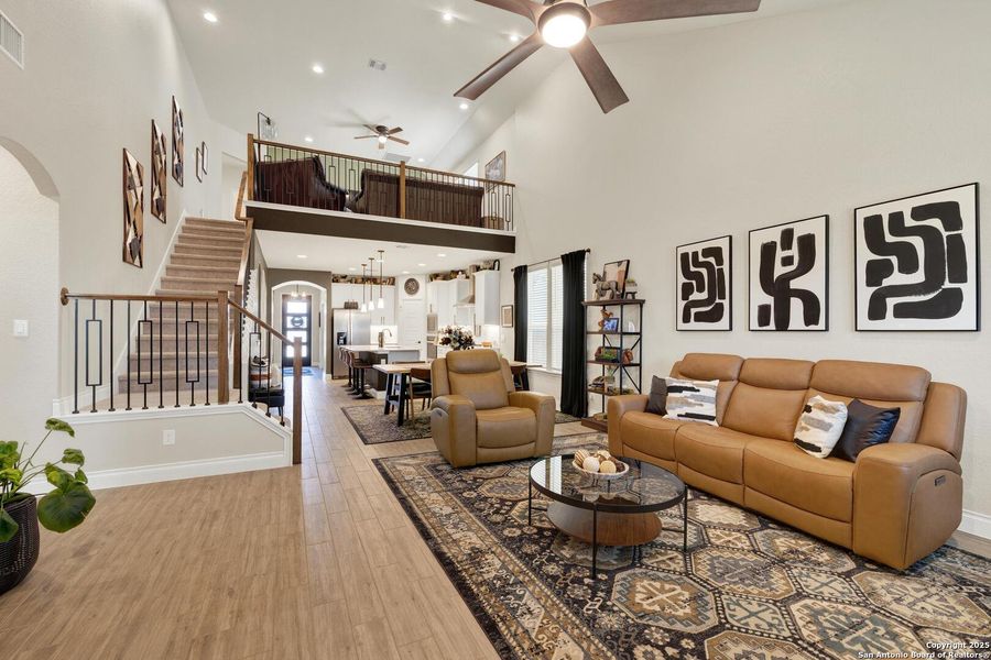 Furnished interior view inside a new home in , New Braunfels (Image 6).