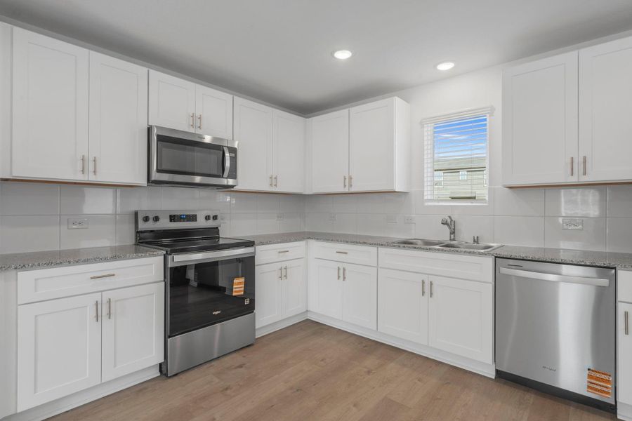 MODEL HOME images may NOT be consistent with the finished product.