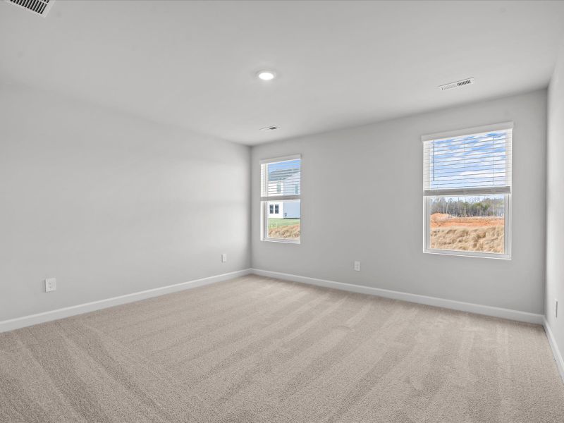 Spacious, unfurnished interior of a new home in Northbrook Village Townes, Taylors (Image 15).