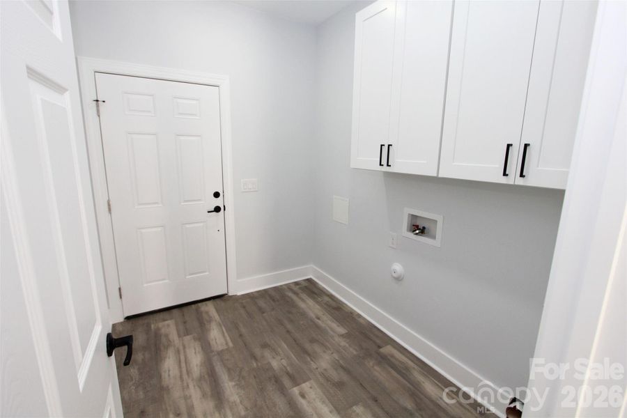 Spacious, unfurnished interior of a new home in , Wadesboro (Image 27). Spacious, unfurnished interior of a new home in , Wadesboro (Image 27).