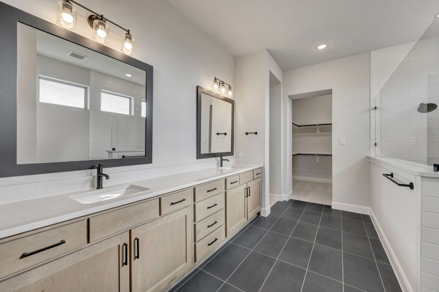 Owner's Bath Owner's Bath