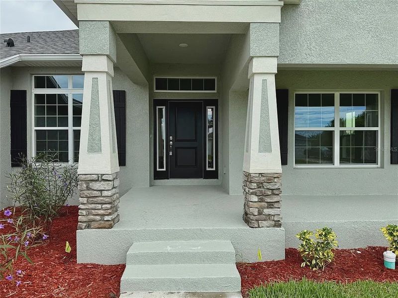 Exterior details and patio area of a home in South Gulf Cove, Port Charlotte (Image 3).