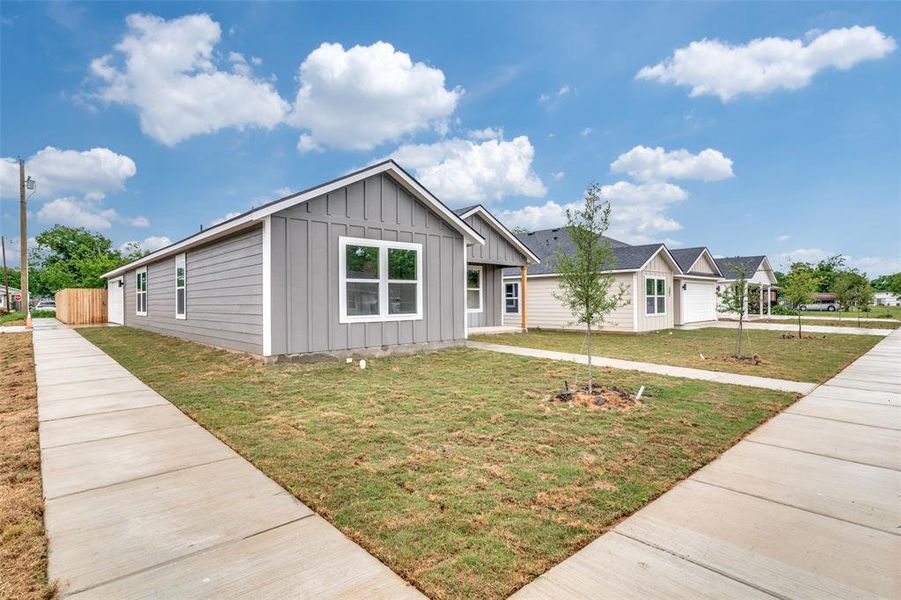 Image 13 of a home in .