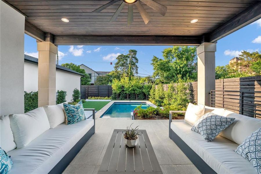 Exterior details and patio area of a home in , Dallas (Image 26).
