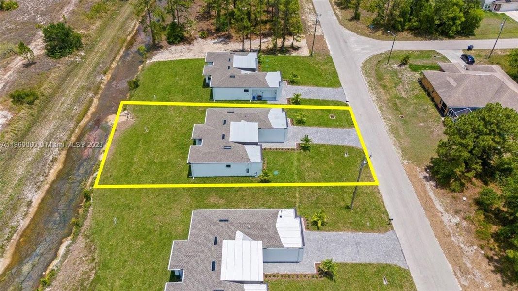 Image 35 of a home in . Image 35 of a home in .