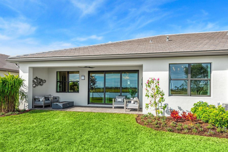 Representative exterior details of a home built from the Sabal II by GL Homes in Valencia Vista at Riverland, Port St. Lucie (Image 3).