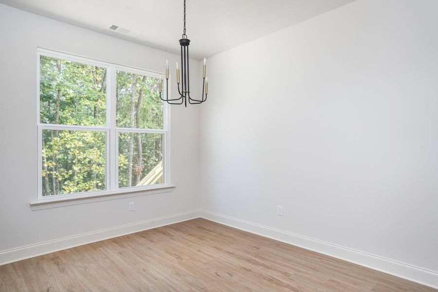 Spacious, unfurnished interior of a new home in Storyvale, Hixson (Image 6).