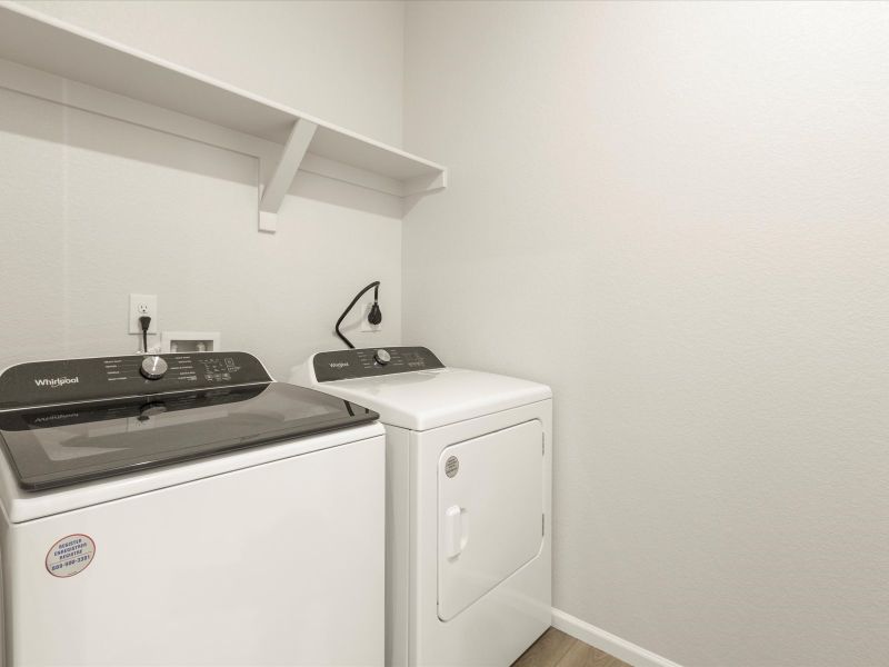 DEN_Poudre-Heights_Granby_Laundry-Area_1646-Rumley-Crk-Dr