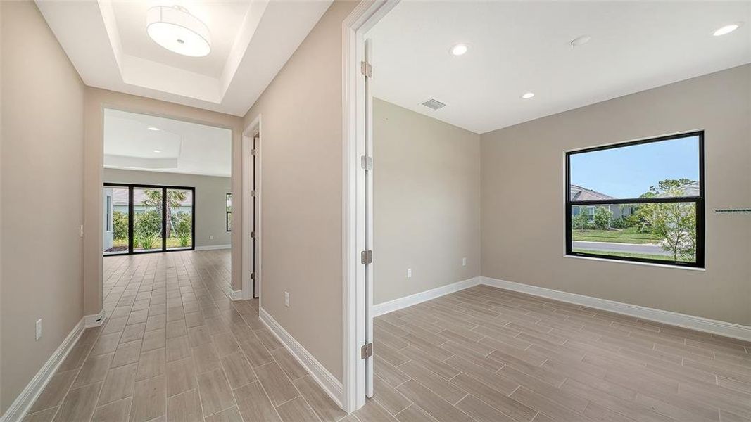 Spacious, unfurnished interior of a new home in Grand Park, Sarasota (Image 15). Spacious, unfurnished interior of a new home in Grand Park, Sarasota (Image 15).