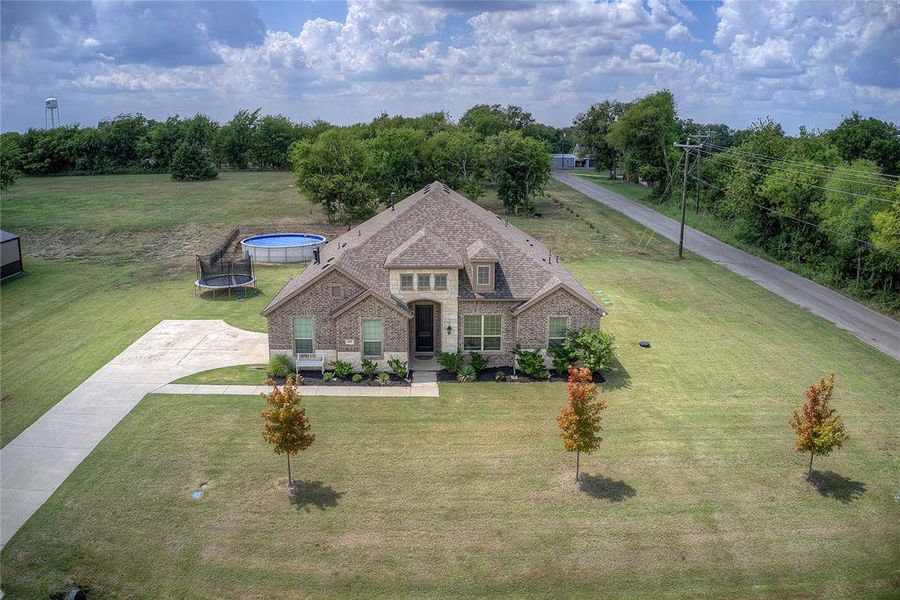 Image 36 of a home in . Image 36 of a home in .