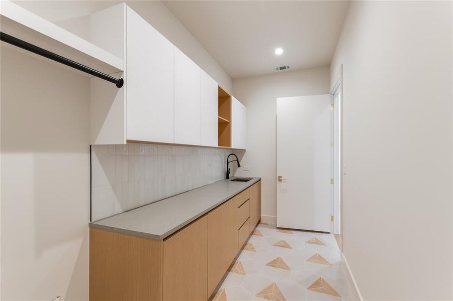 Furnished interior view inside a new home in , Heath (Image 24).