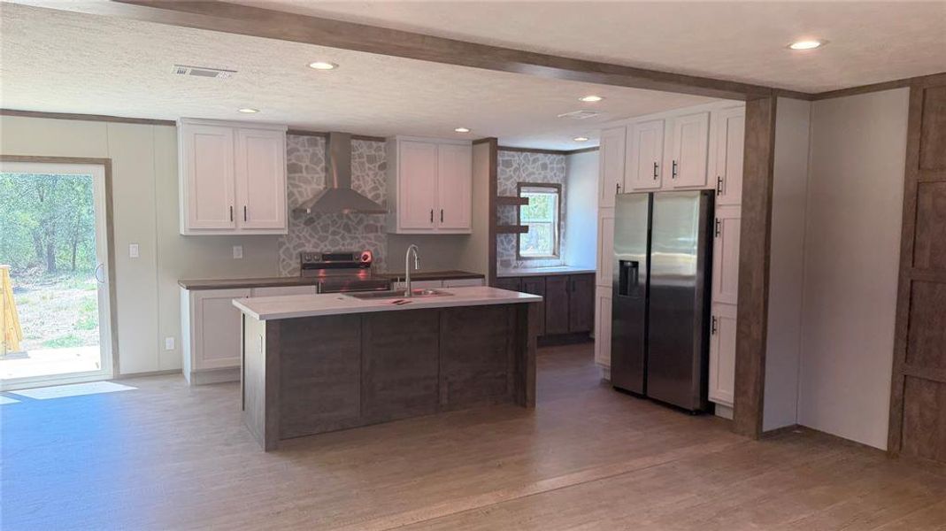 Furnished interior view inside a new home in , Scurry (Image 6).