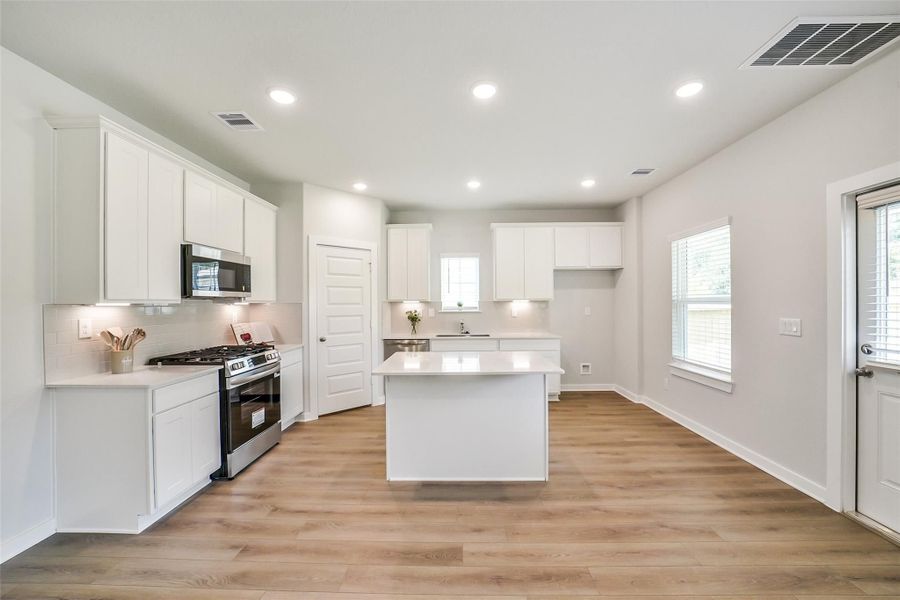 Furnished interior view inside a new home in Lakes at Black Oak, Magnolia (Image 6).