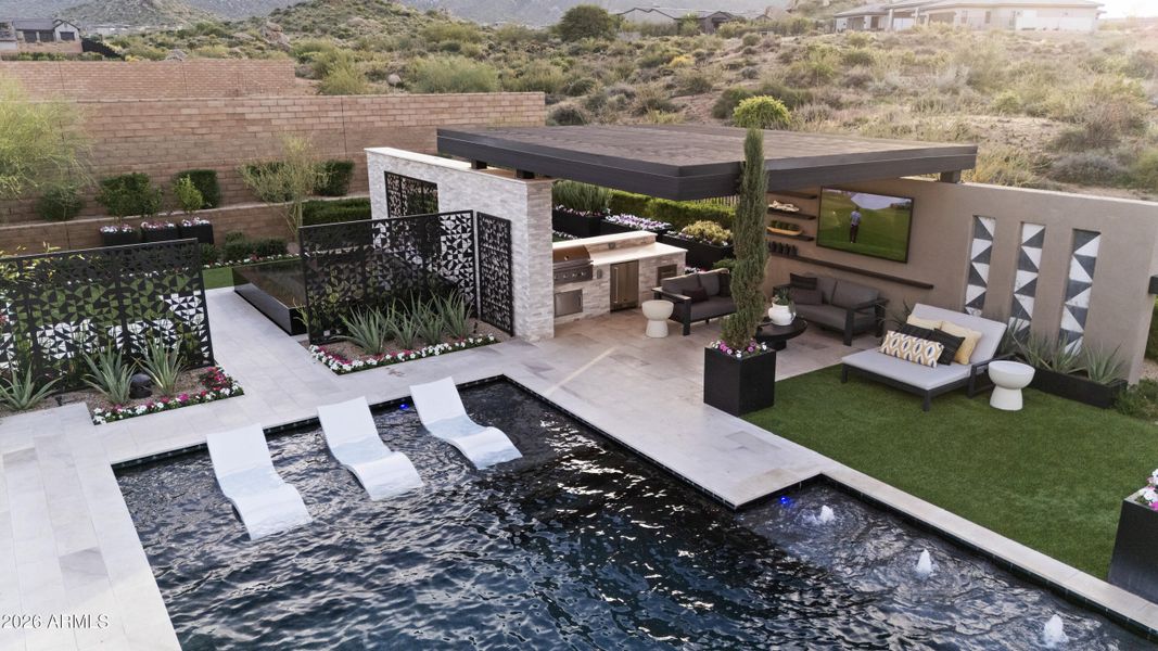 87-DJI_20251112164055_0787_D