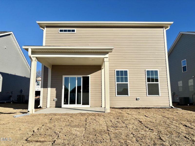 EV62 - Covered Porch