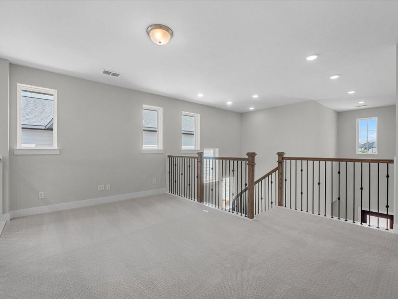 Spacious, unfurnished interior of a new home in Pecan Ridge, Fulshear (Image 11). Spacious, unfurnished interior of a new home in Pecan Ridge, Fulshear (Image 11).
