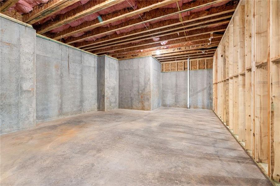 Spacious, unfurnished interior of a new home in , Nicholson (Image 46).