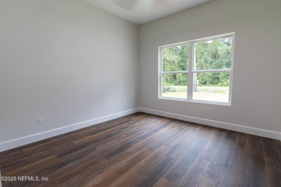 Spacious, unfurnished interior of a new home in , Melrose (Image 28).