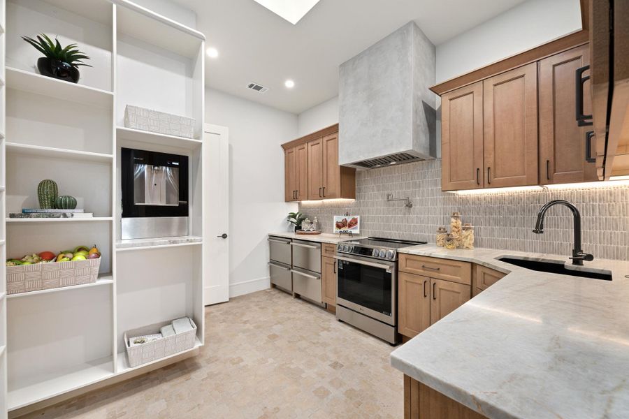 Furnished interior view inside a new home in , Liberty Hill (Image 17).