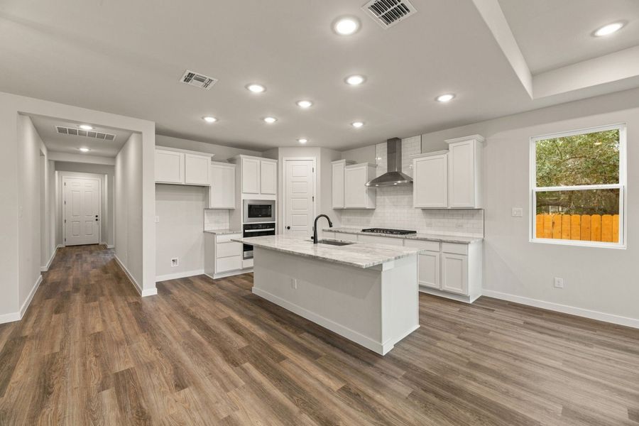 Furnished interior view inside a new home in La Cima, San Marcos (Image 7).