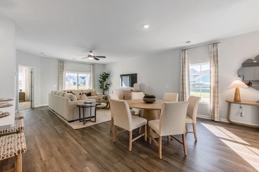 4br New Home in Hardeeville, SC.  - Slide 6