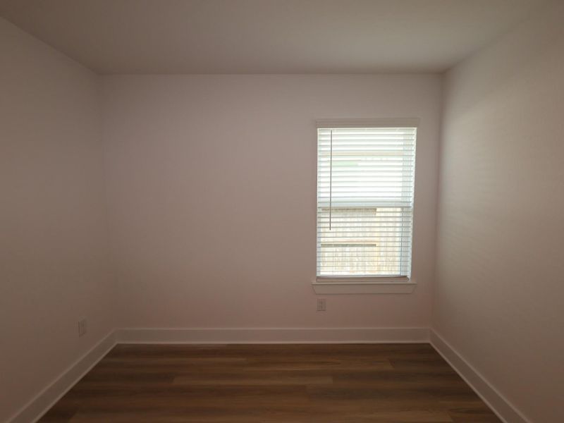 Spacious, unfurnished interior of a new home in Lago Mar, Santa Fe (Image 12).